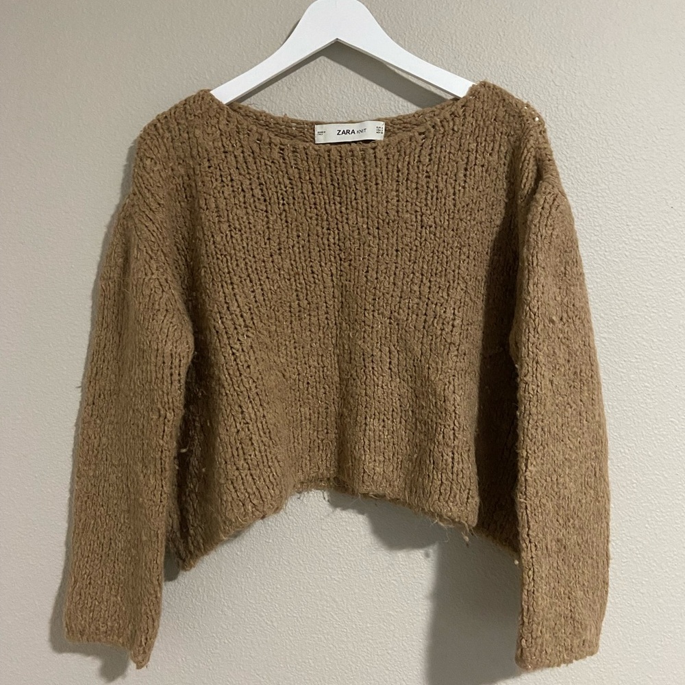Zara Knit crop sweater
